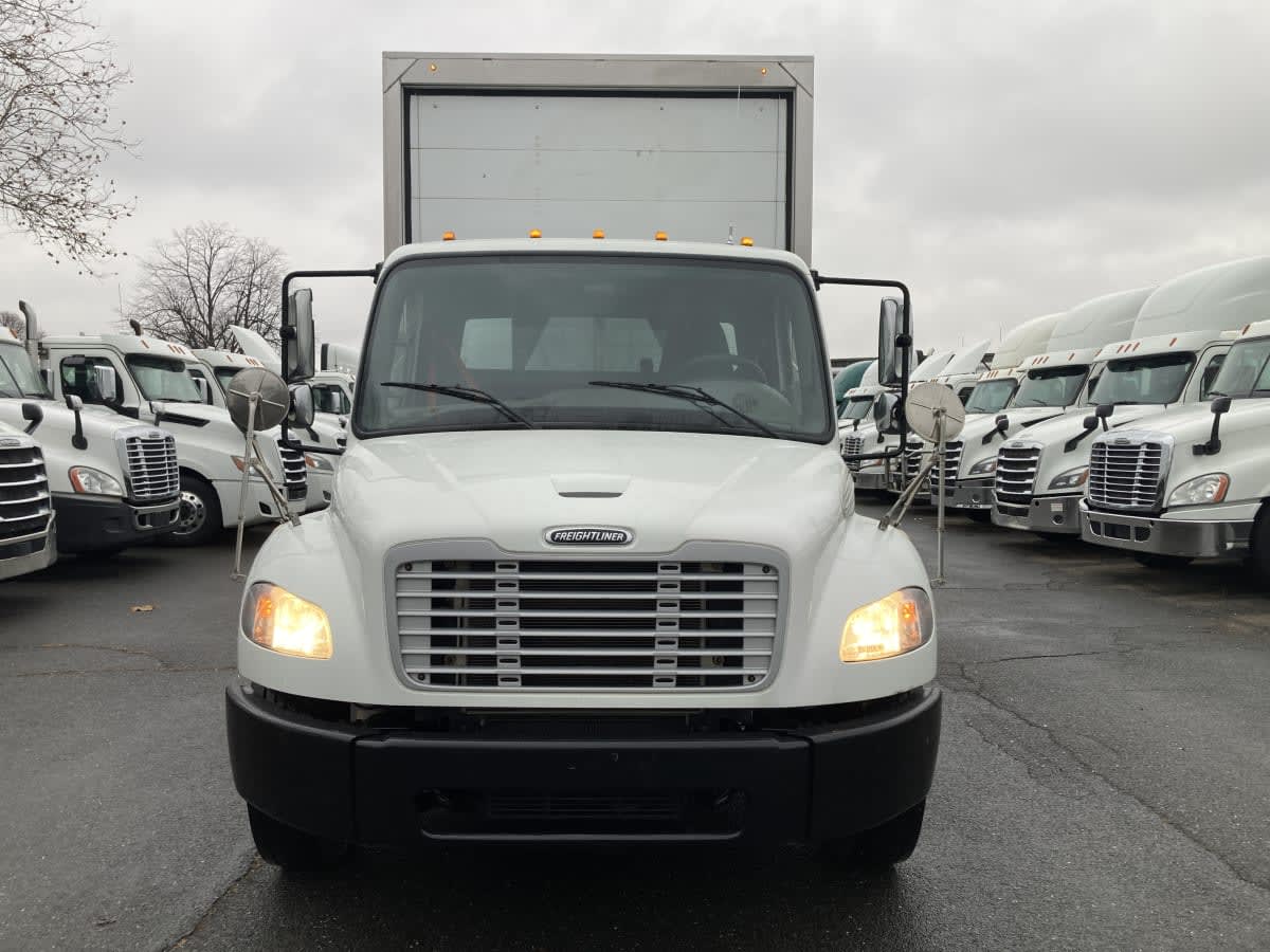 2020 Freightliner/Mercedes M2 106 243108