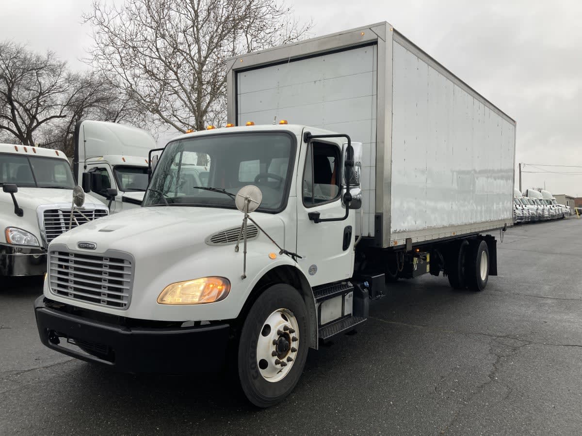 2020 Freightliner/Mercedes M2 106 243108