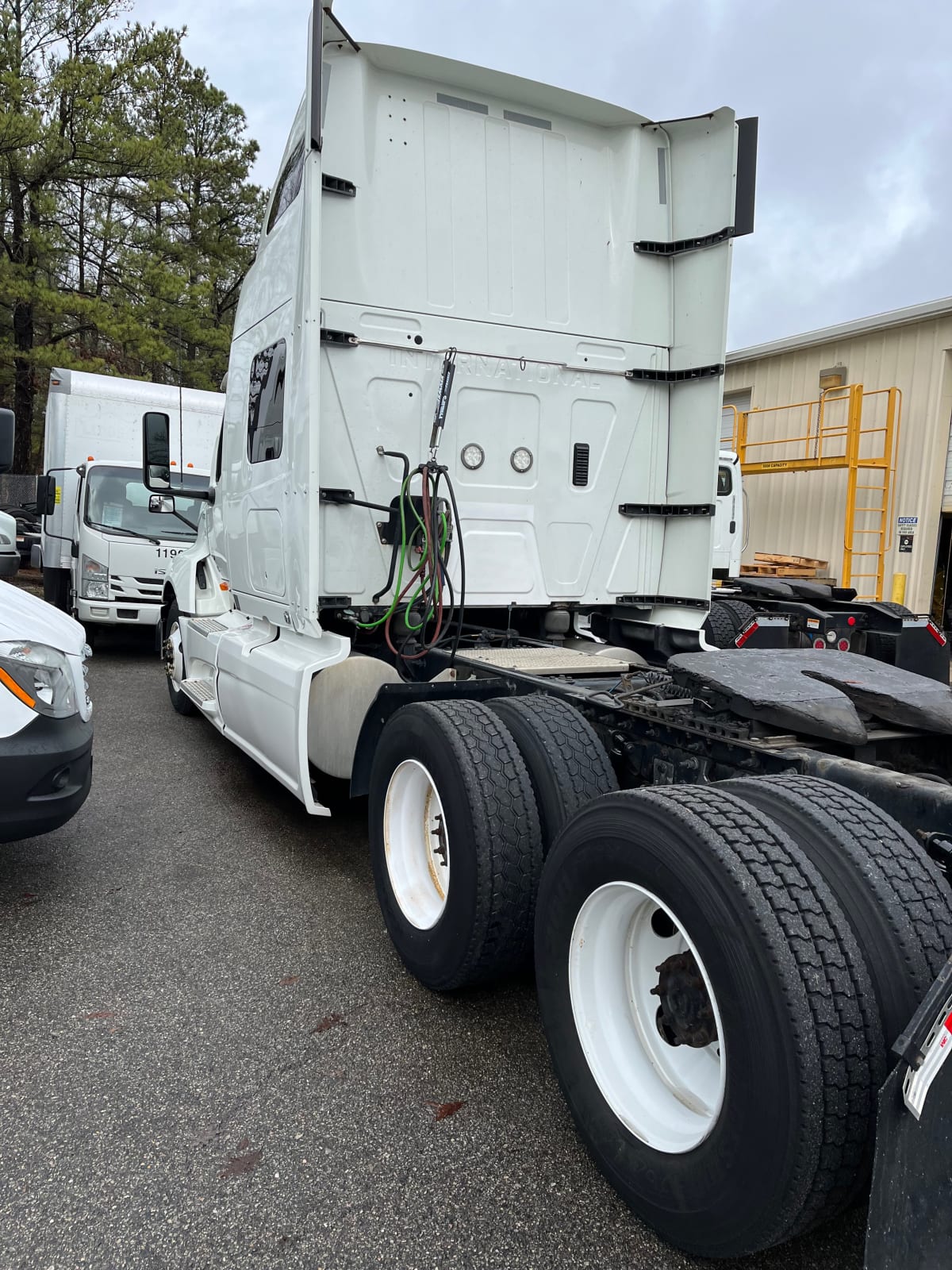 2020 Navistar International LT625 SLPR CAB 243141