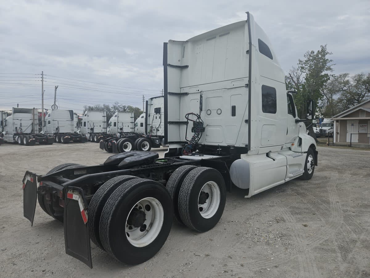 2020 International - image 4