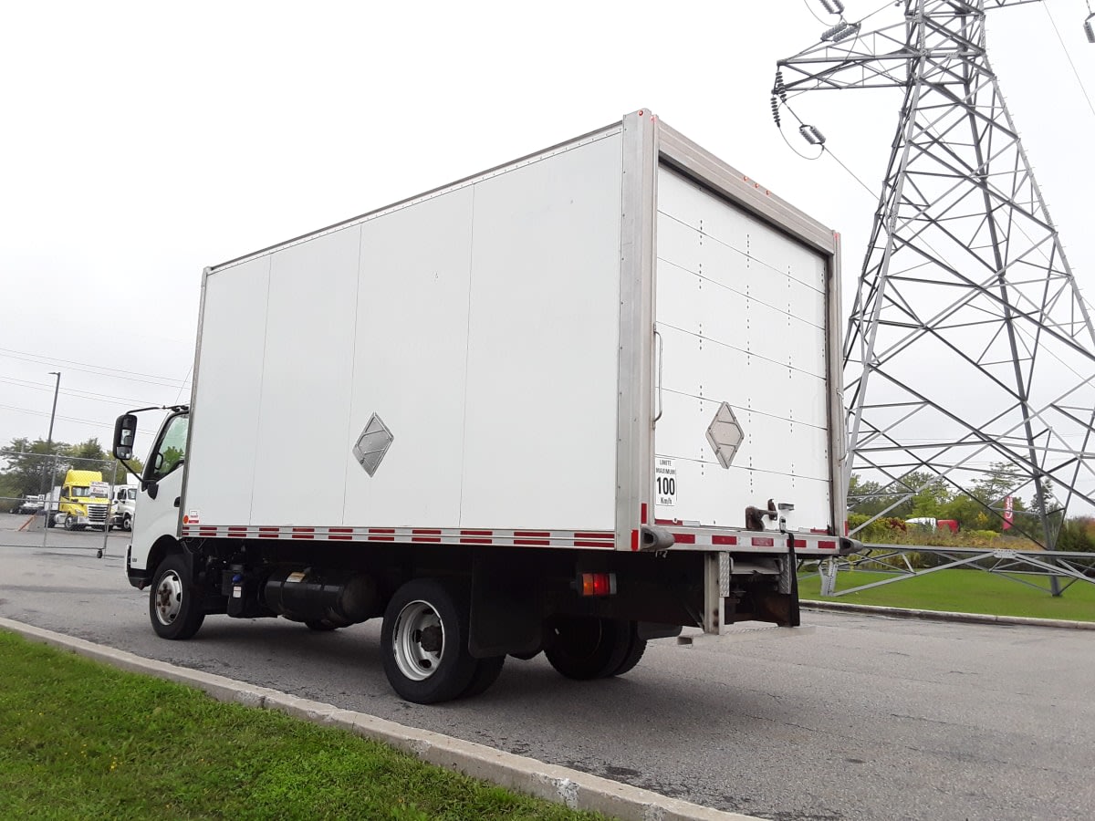 2019 Hino HINO 195 243261