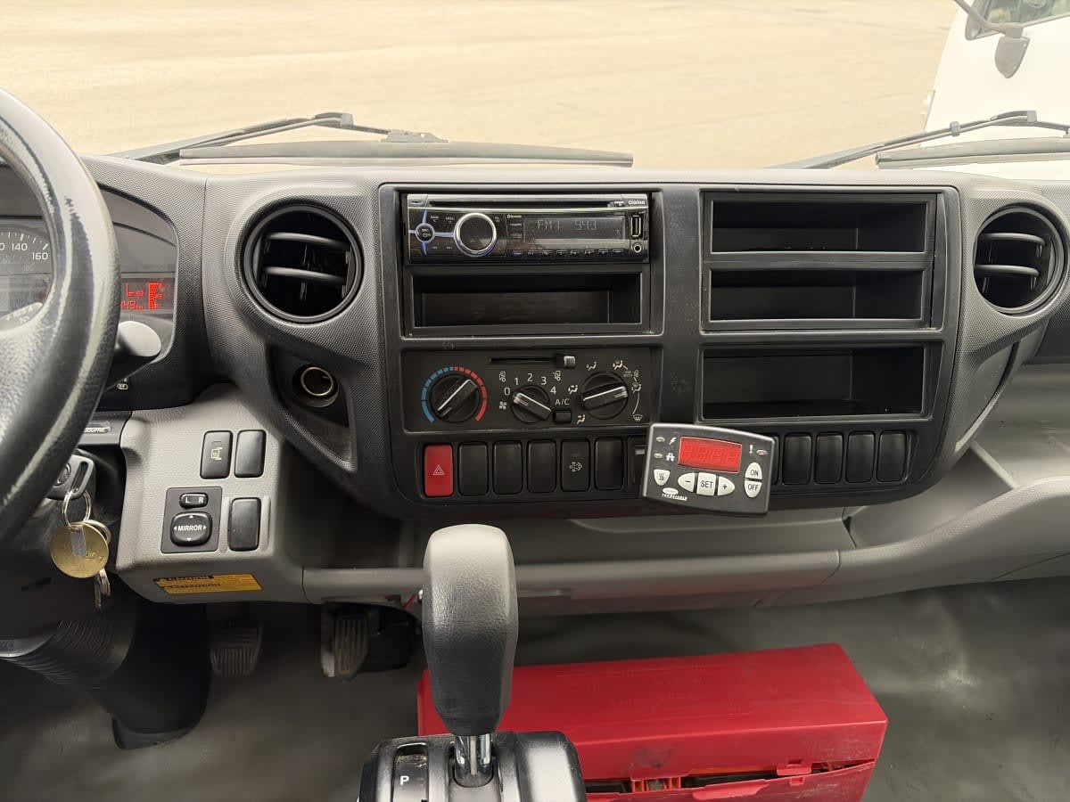 2019 Hino HINO 195 243267
