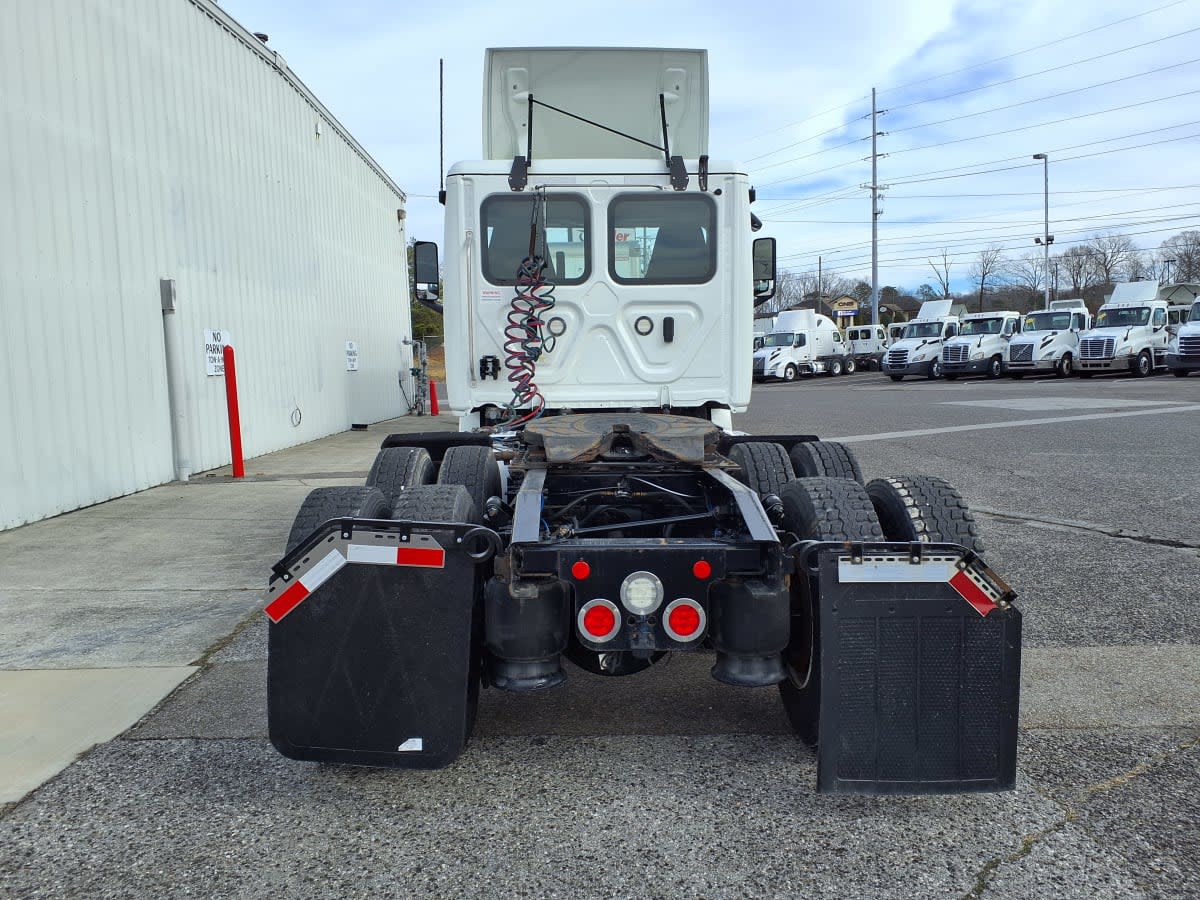 2020 Freightliner/Mercedes NEW CASCADIA PX12664 243281