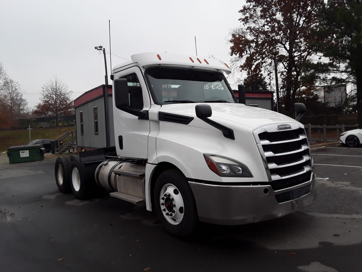 2020 Freightliner - image 3