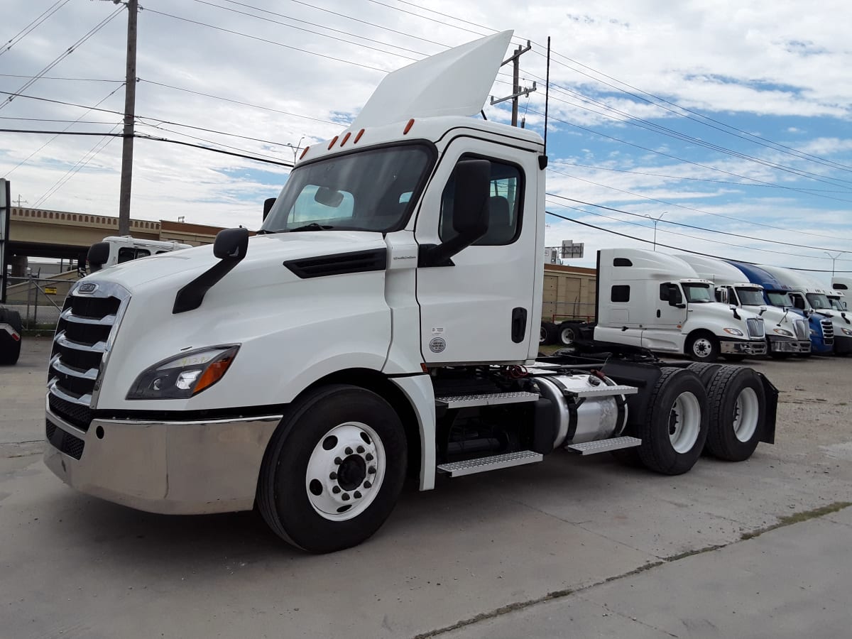 2020 Freightliner/Mercedes NEW CASCADIA PX12664 243292