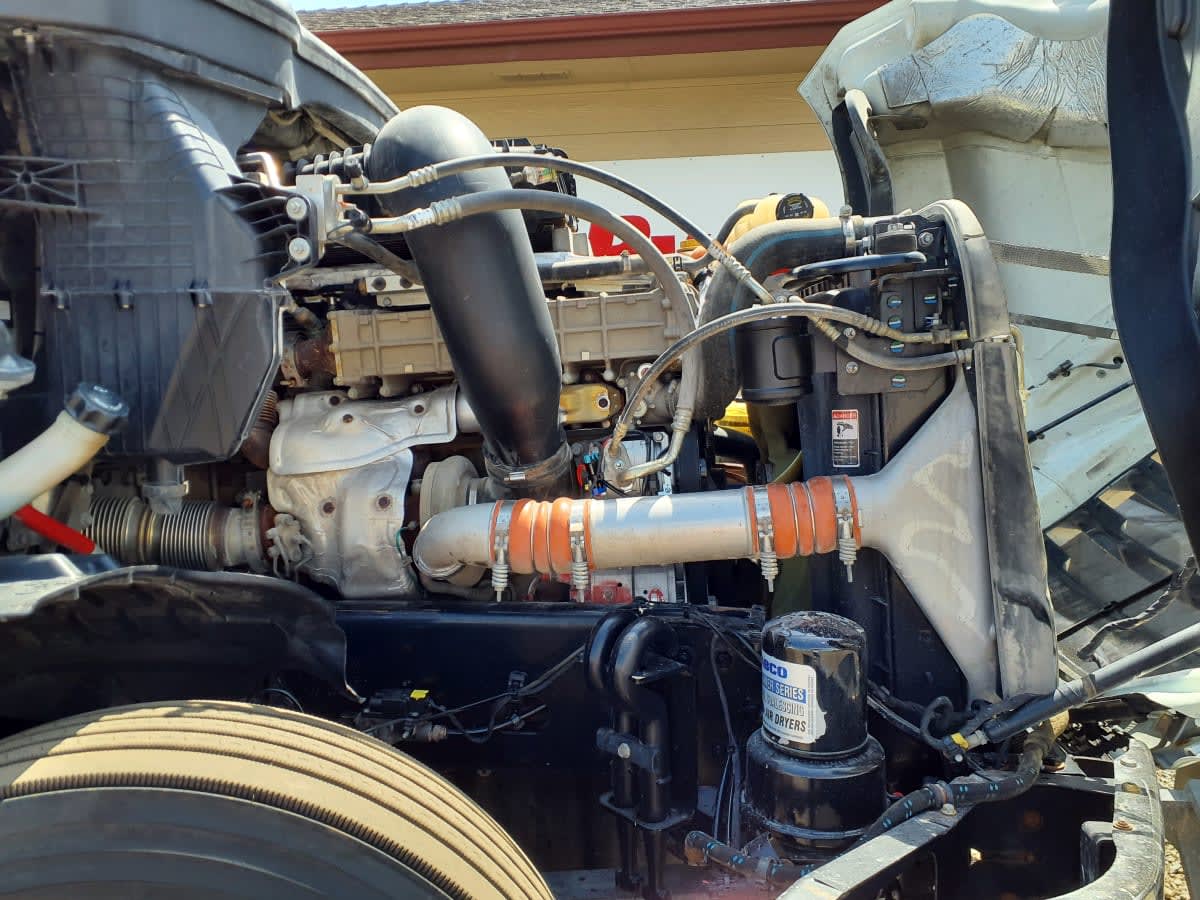 2020 Freightliner - image 11