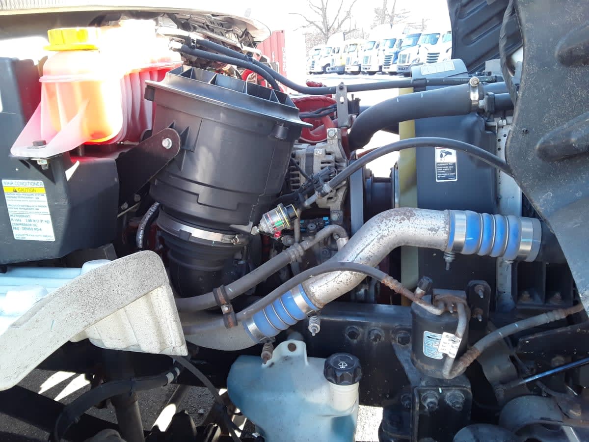 2020 Freightliner/Mercedes M2 106 243345