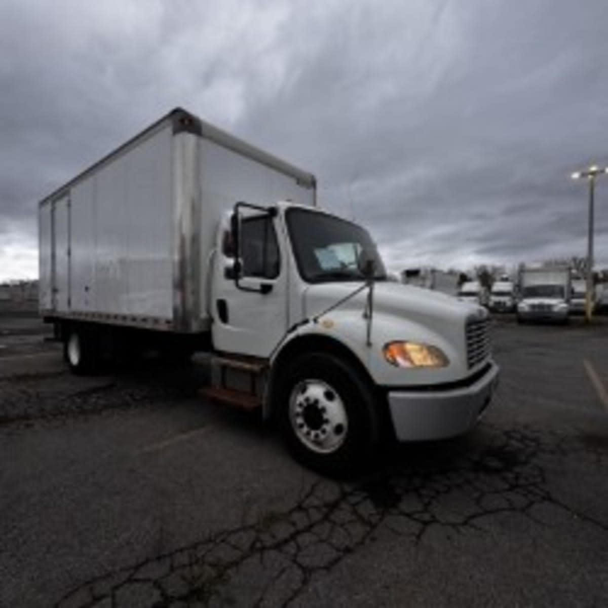 2020 Freightliner/Mercedes M2 106 243367