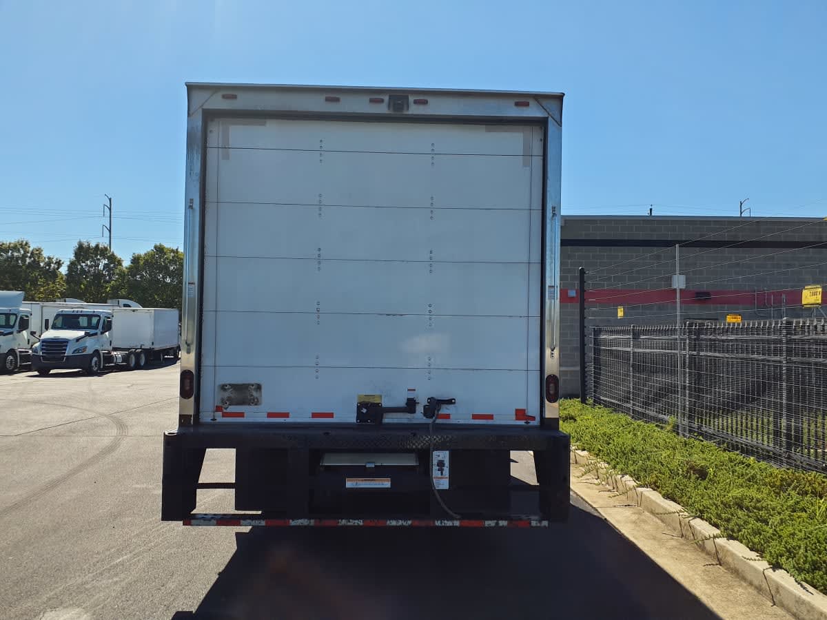 2020 Isuzu NRR in Atlanta, GA — photo 5