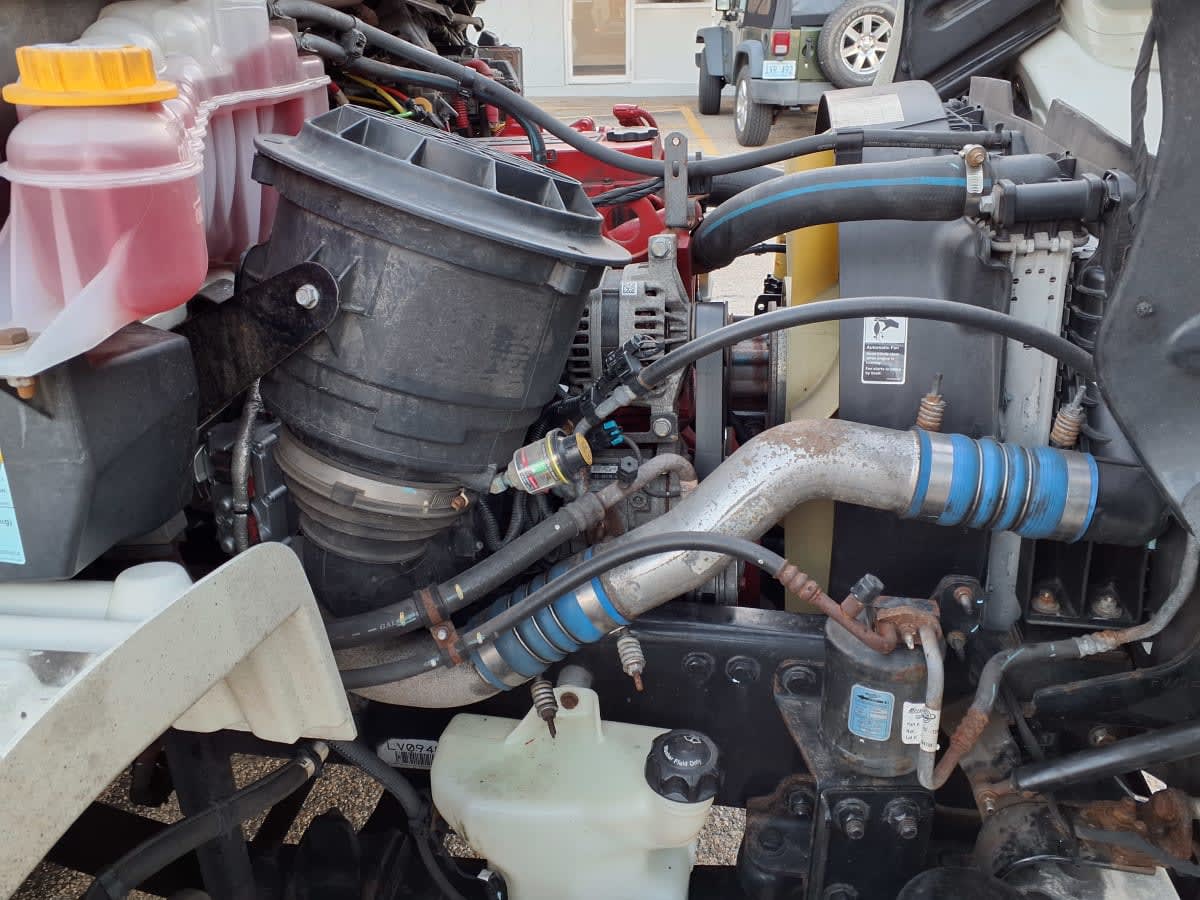 2020 Freightliner/Mercedes M2 106 243380