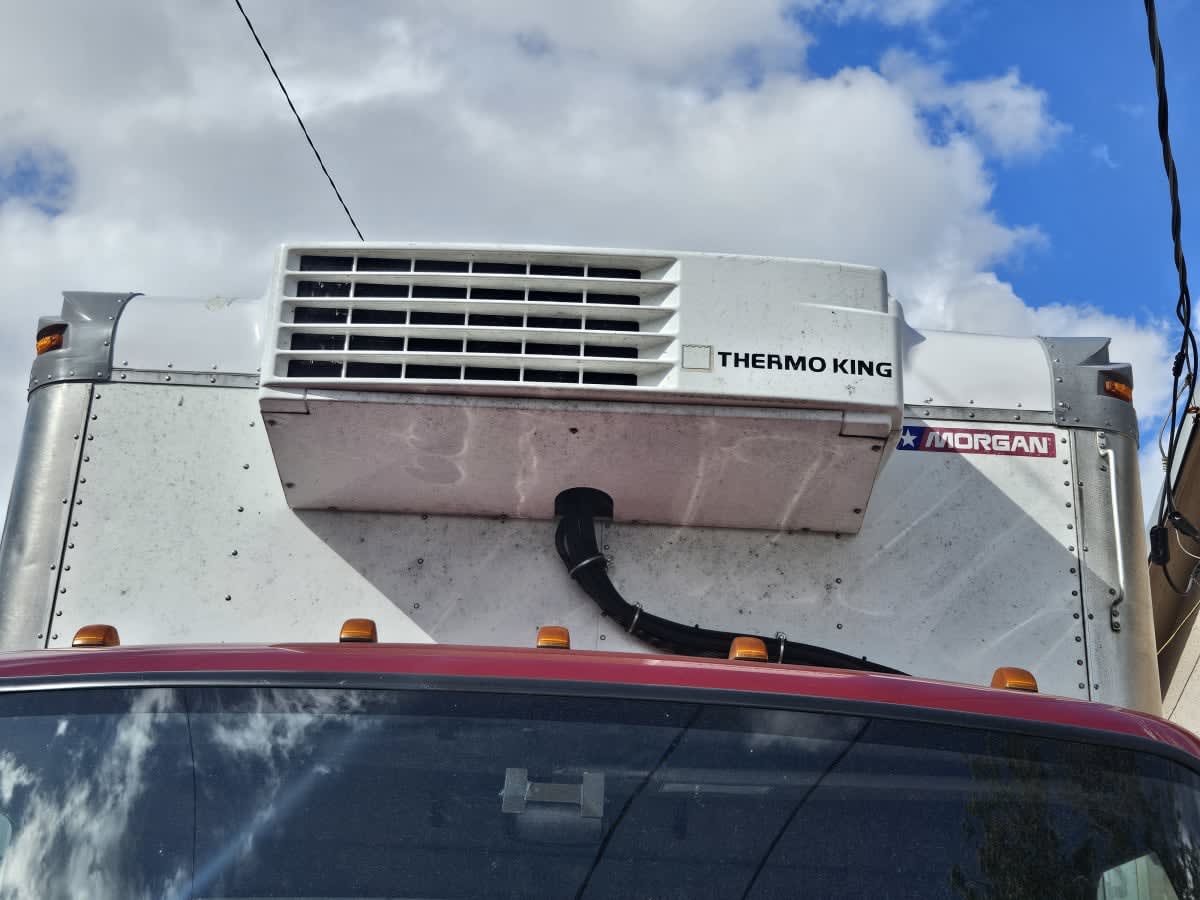 2020 Freightliner/Mercedes M2 106 243385