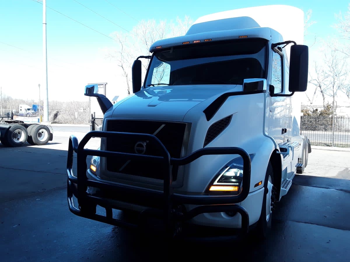 2020 Volvo VNR64T-640 243424