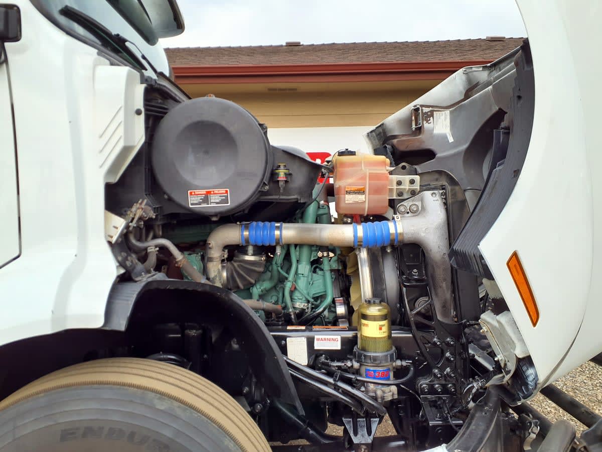 2020 Volvo VNR64T-640 243434