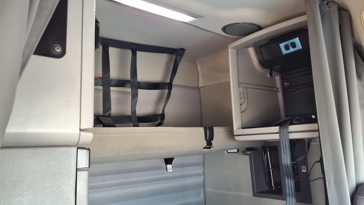2020 Volvo VNR64T-640 243453