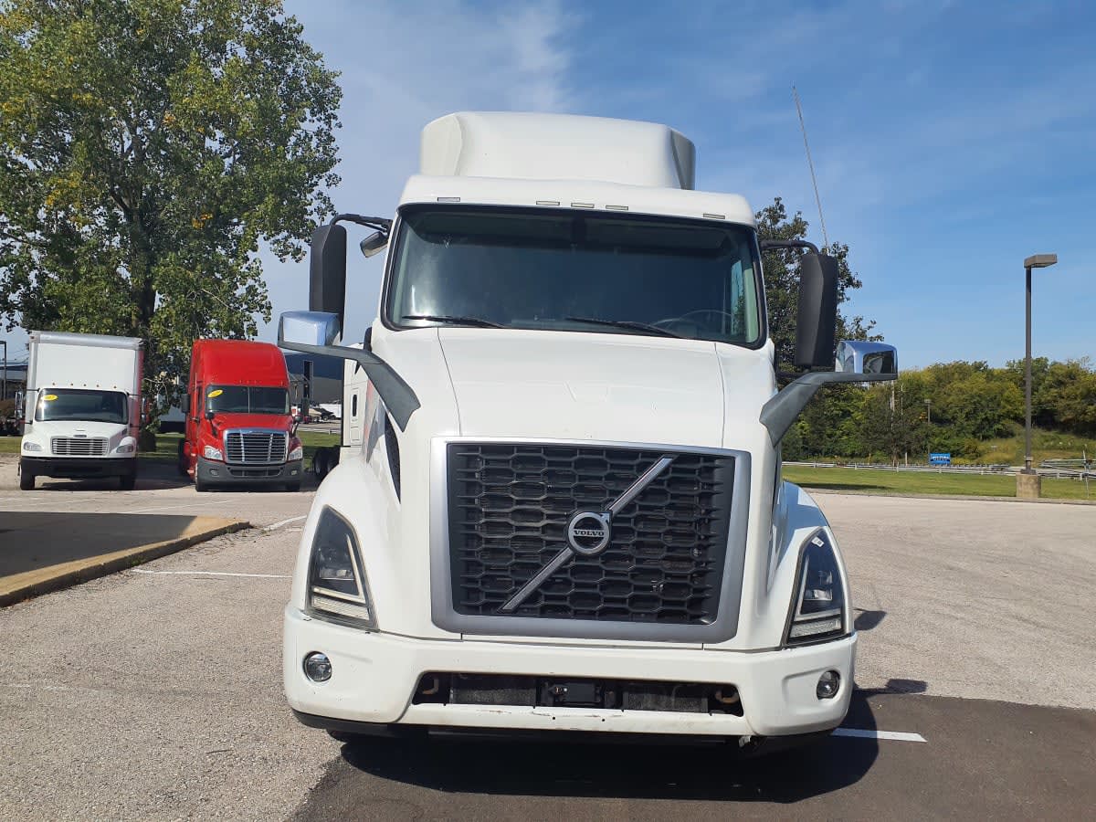 2020 Volvo VNR64T-640 243483