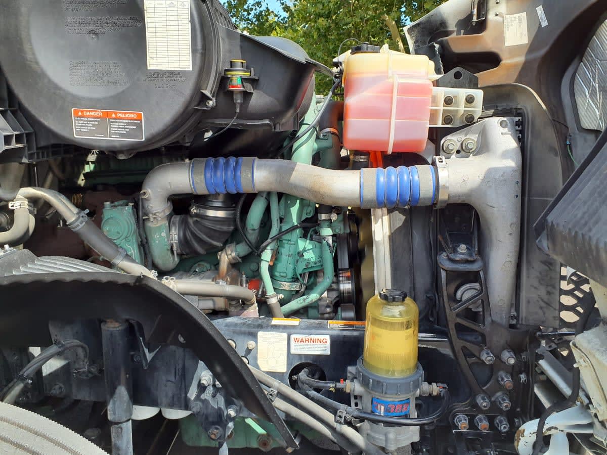 2020 Volvo VNR64T-640 243484