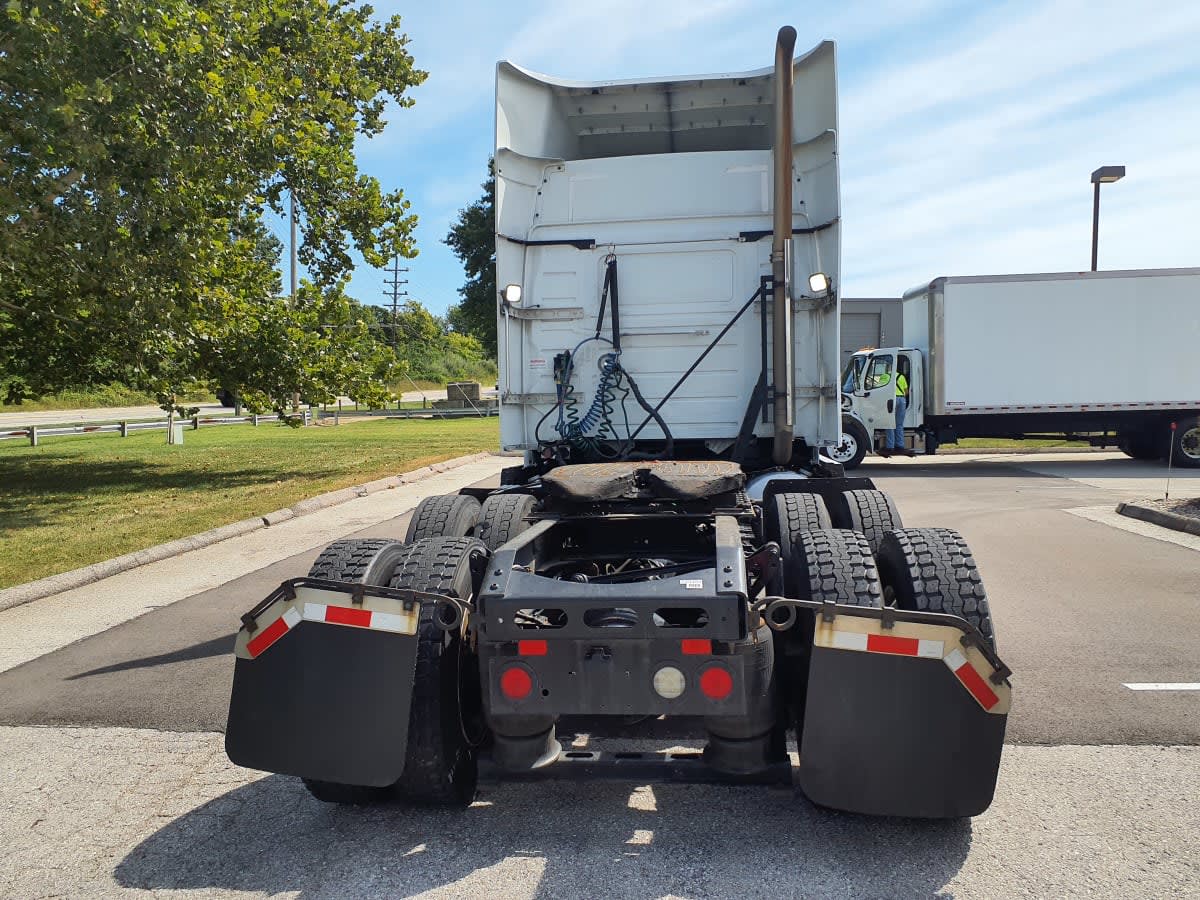 2020 Volvo VNR64T-640 243484