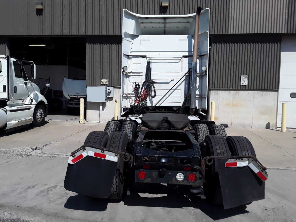 2020 Volvo VNR64T-640 243485