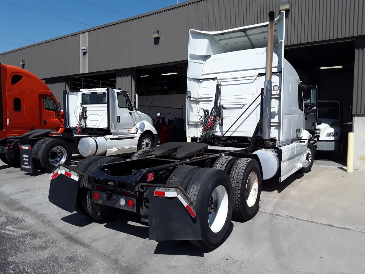 2020 Volvo VNR64T-640 243485