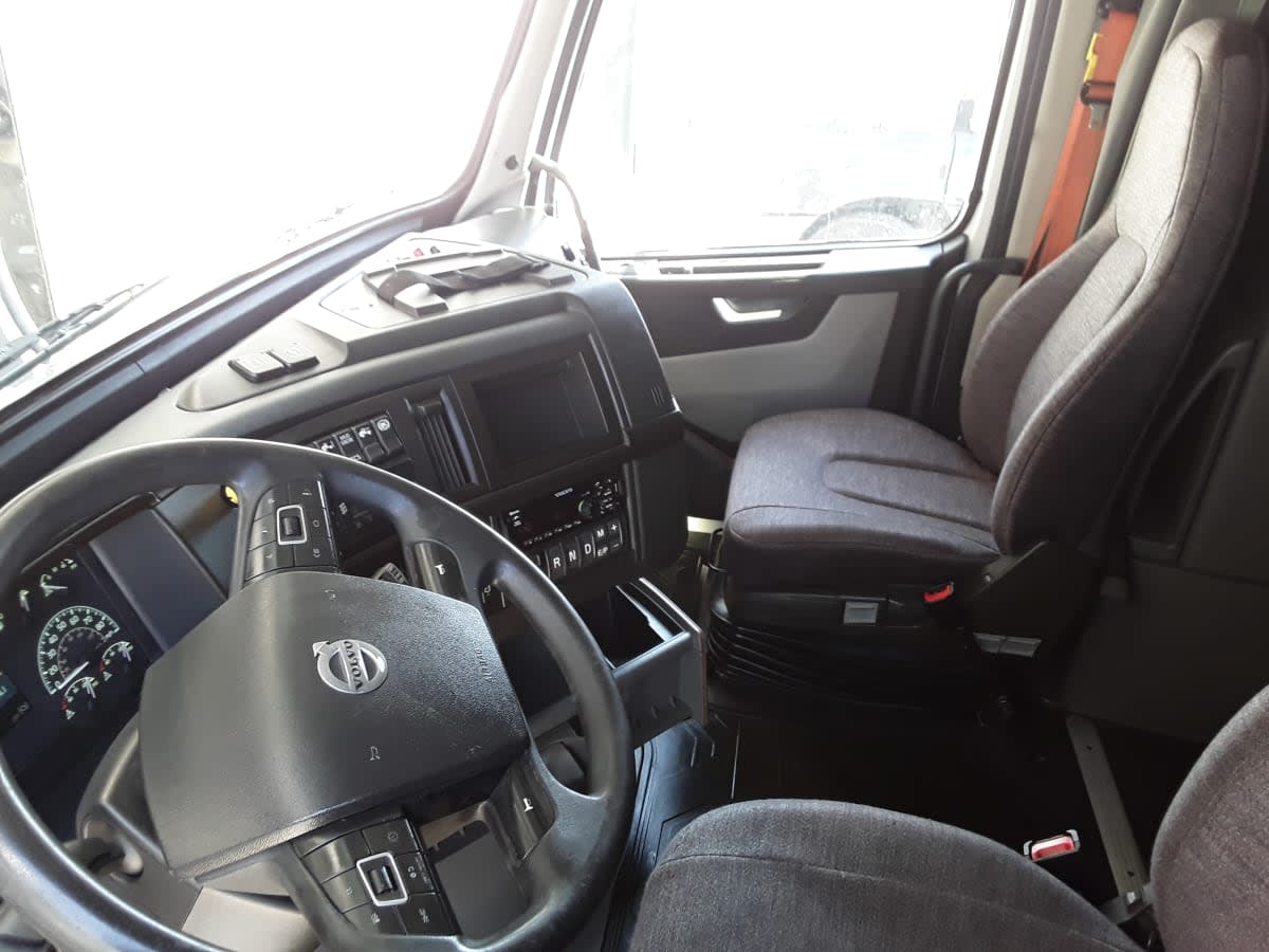 2020 Volvo VNR64T-640 243485