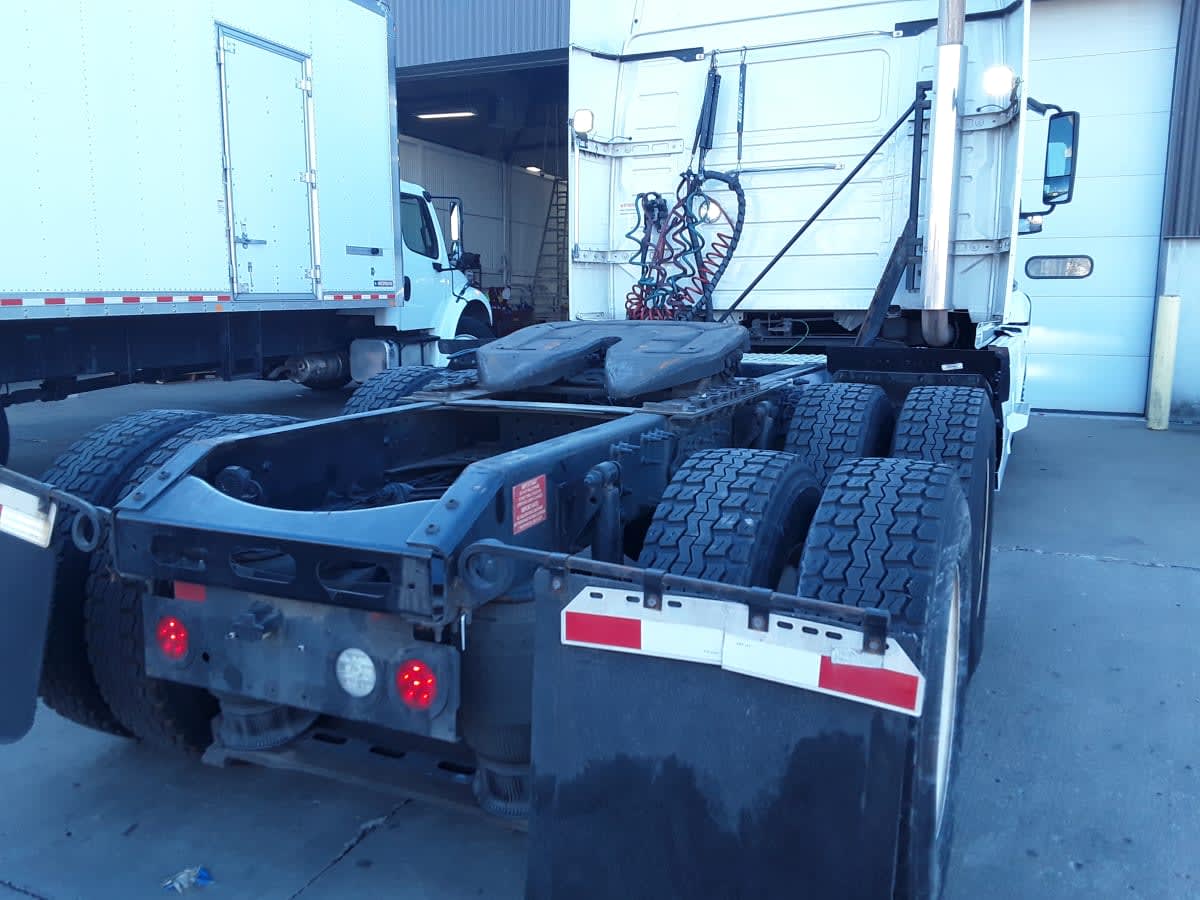 2020 Volvo VNR64T-640 243487