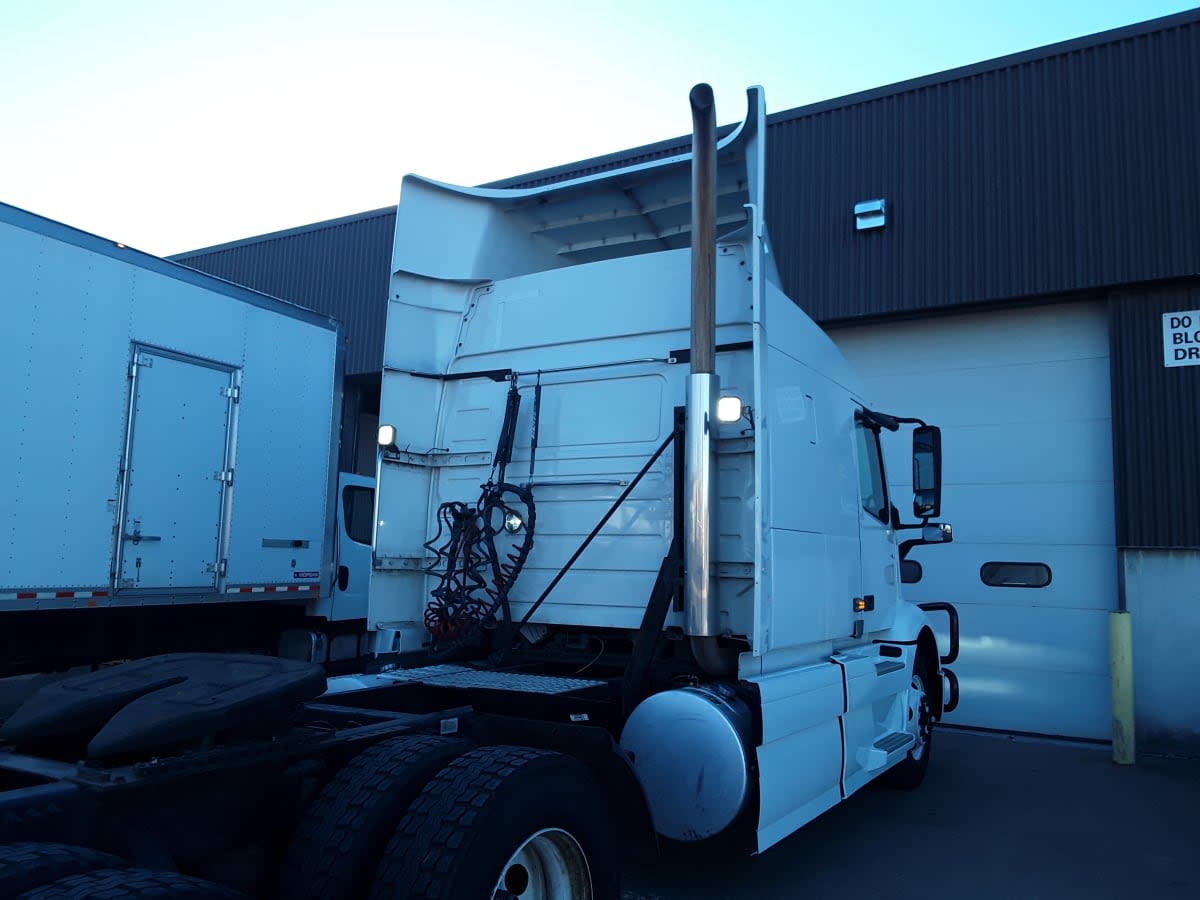 2020 Volvo VNR64T-640 243487