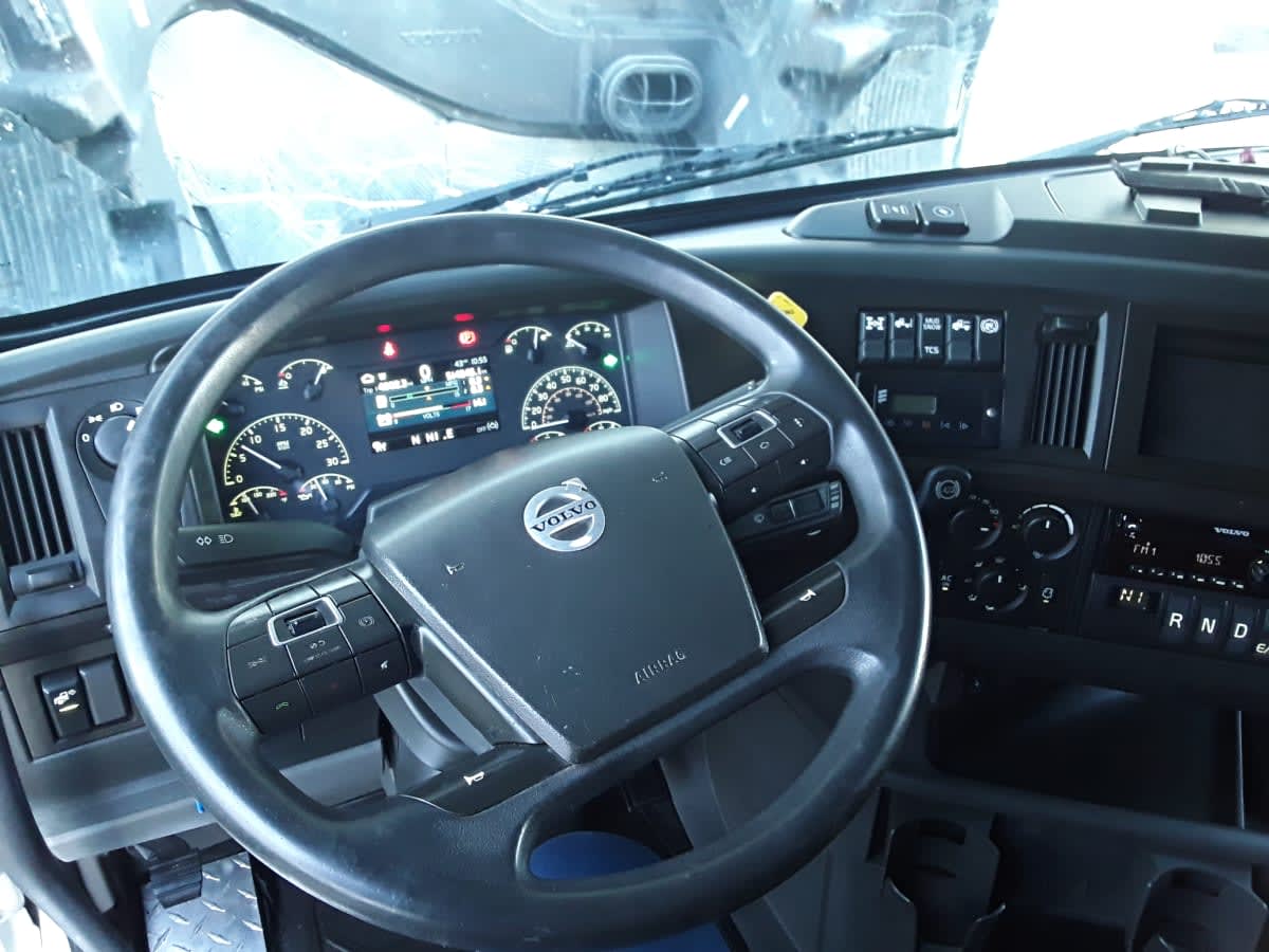 2020 Volvo VNR64T-640 243487