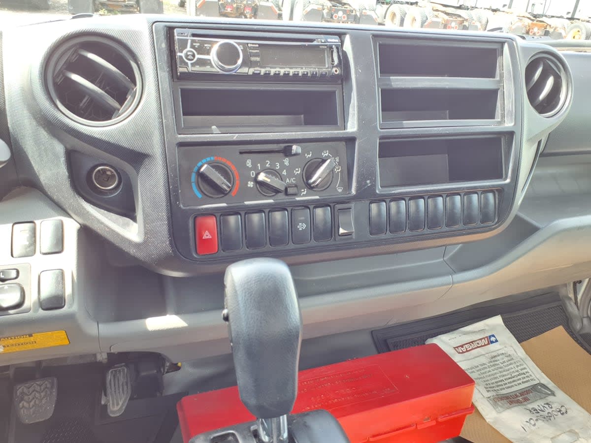 2019 Hino HINO 195 243564