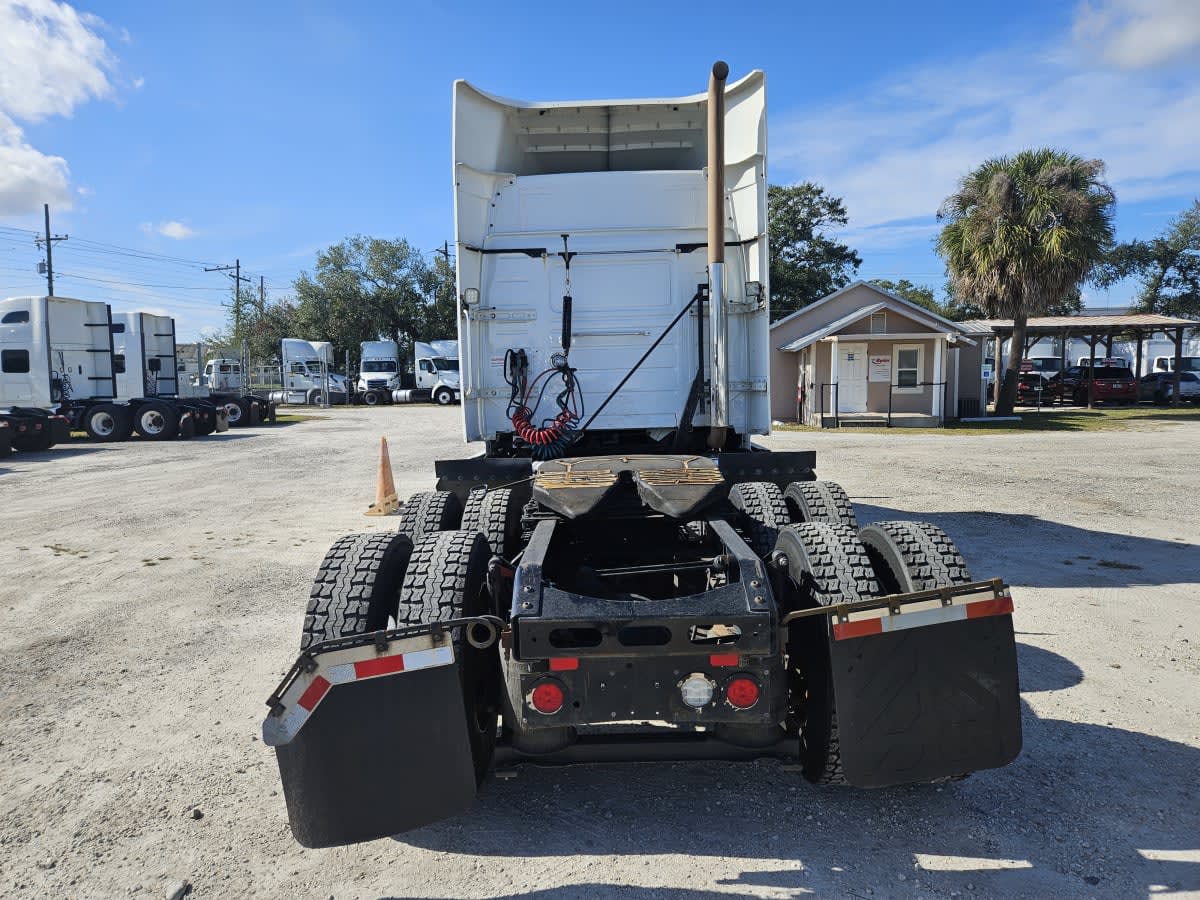 2020 Volvo VNR64T-640 243599