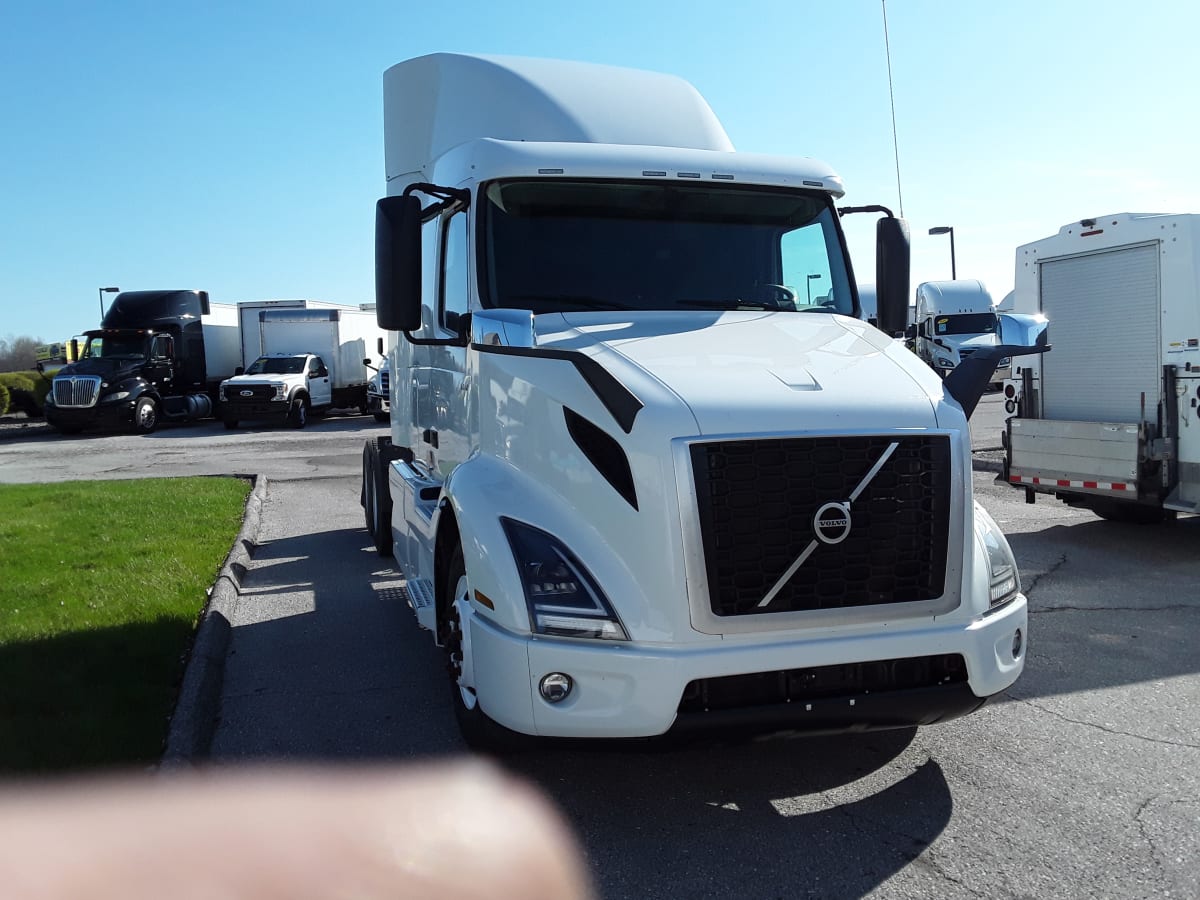 2020 Volvo VNR64T-640 243602