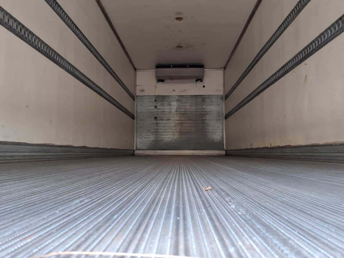 2020 Freightliner M2 106 243666