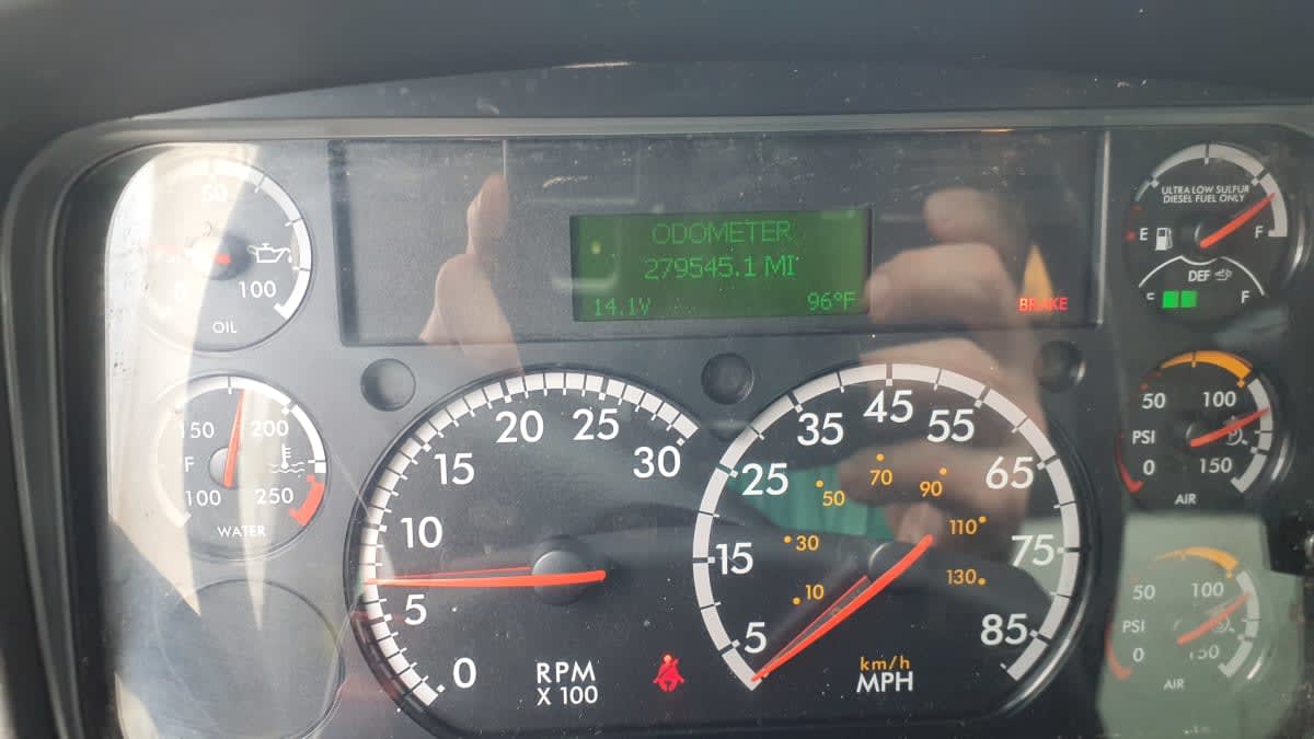 2020 Freightliner/Mercedes M2 106 243672