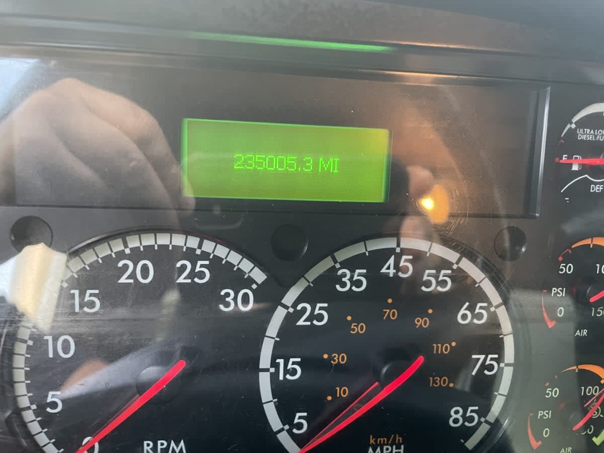2020 Freightliner M2 106 243787