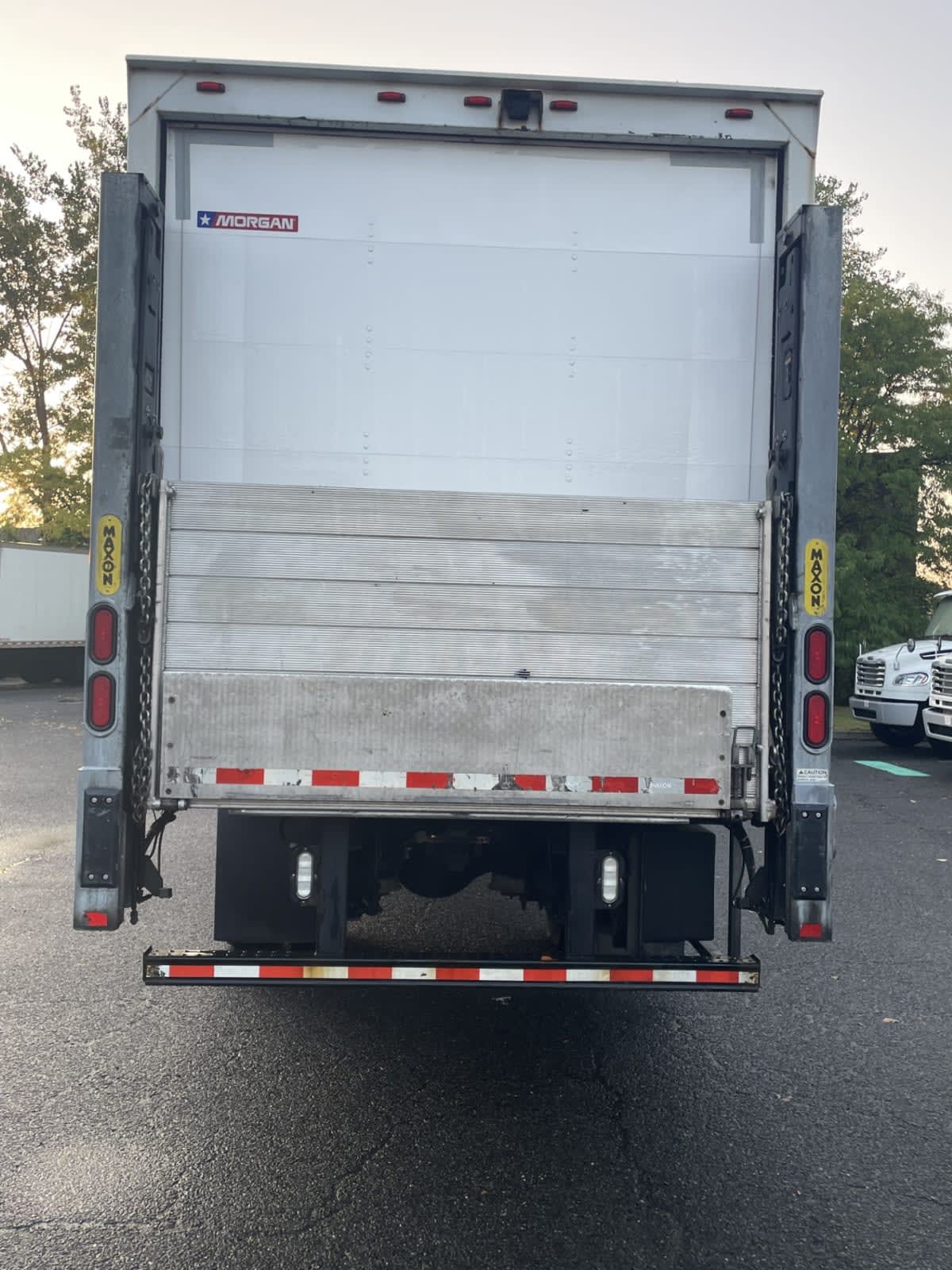 2020 Freightliner M2 106 243787