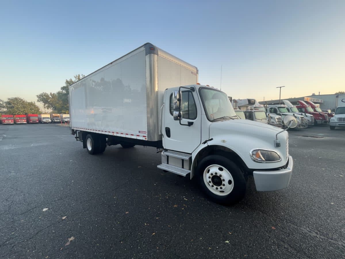 2020 Freightliner M2 106 243787