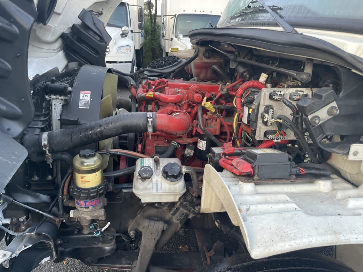 2020 Freightliner M2 106 243787
