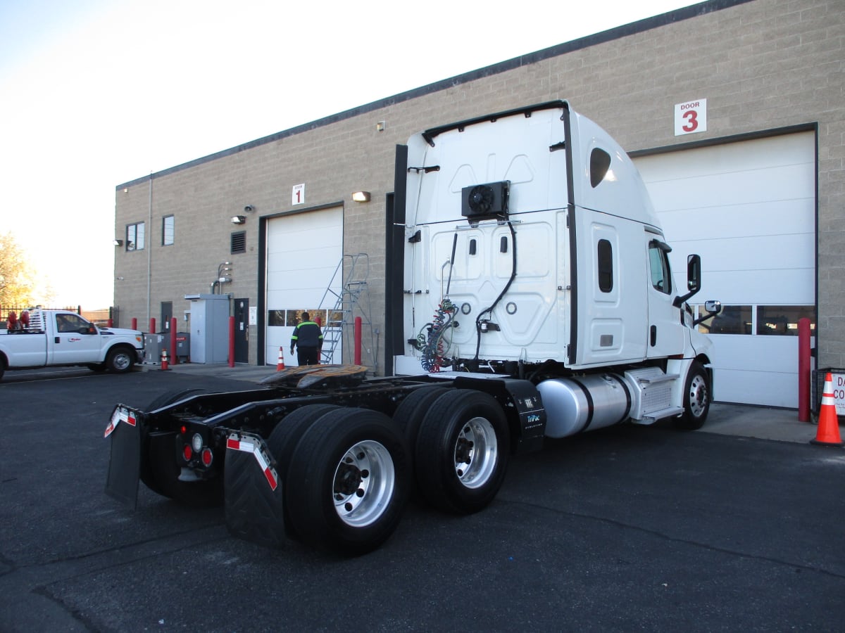 2020 Freightliner/Mercedes NEW CASCADIA PX12664 243969