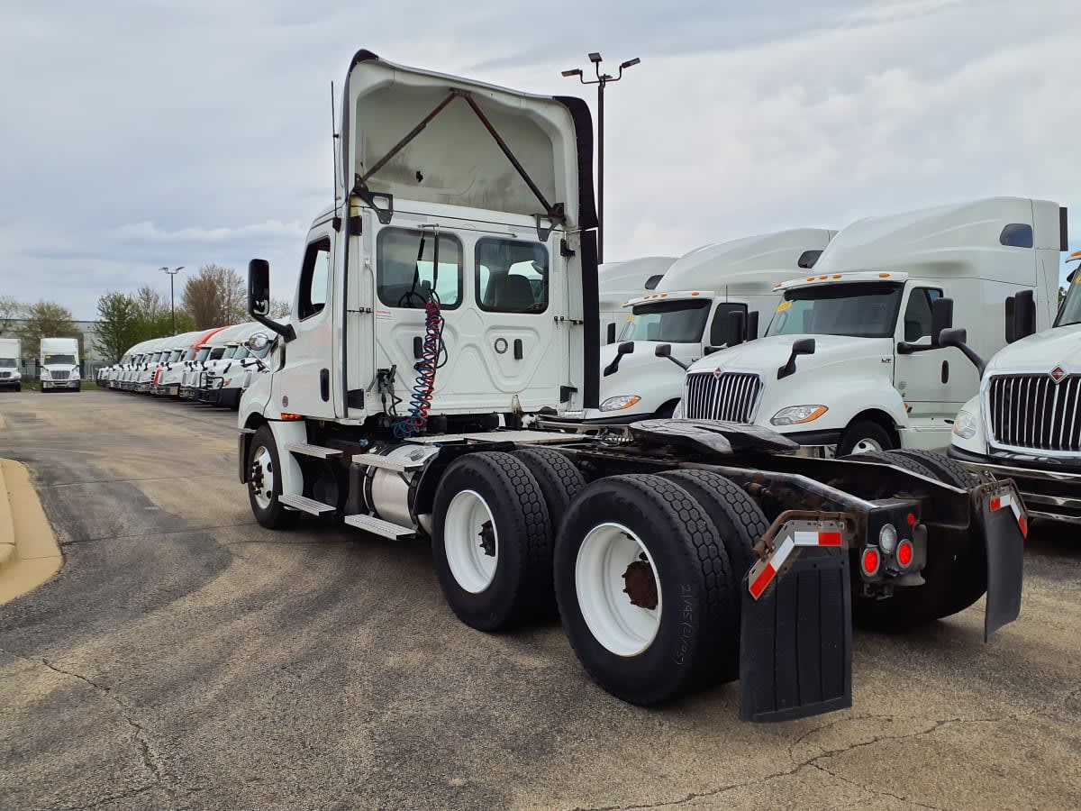 2020 Freightliner/Mercedes NEW CASCADIA PX12664 244051