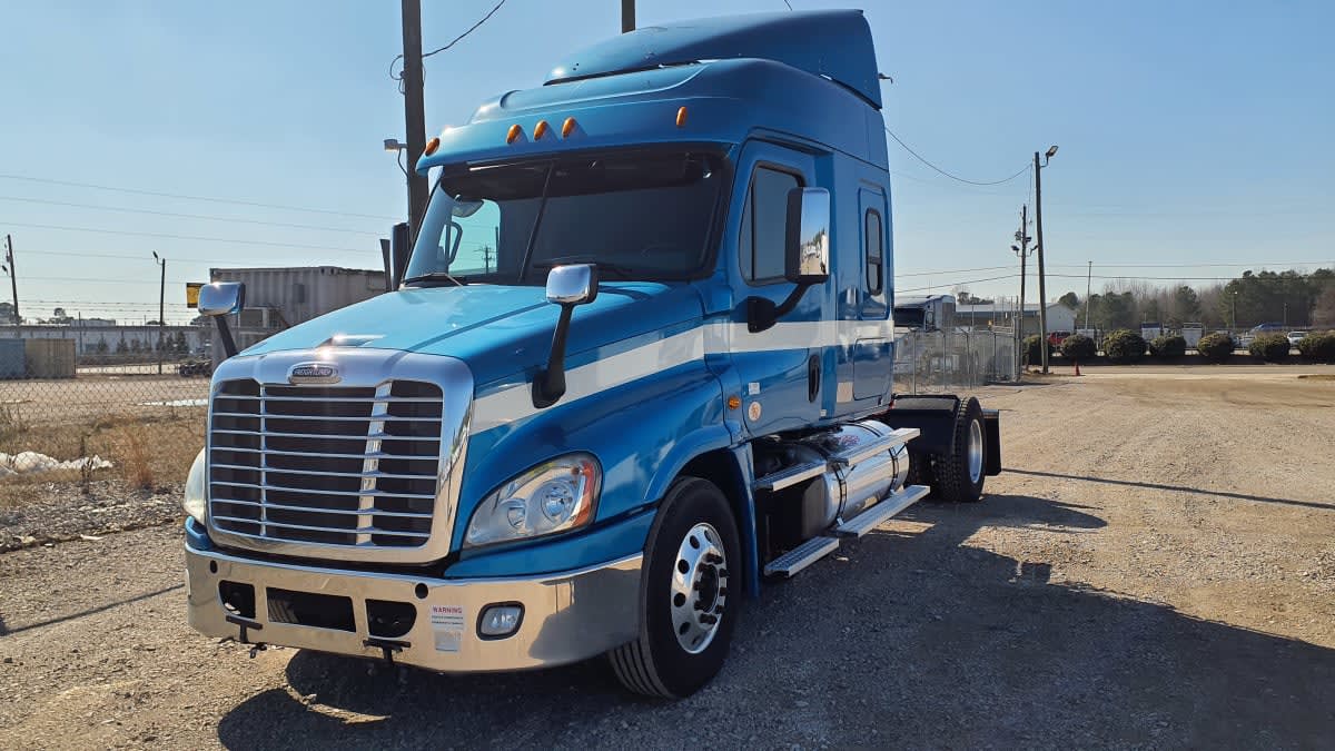 2020 Freightliner/Mercedes CASCADIA 125 244065