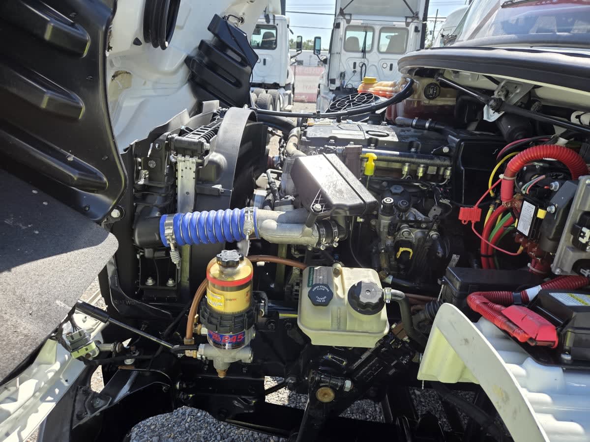 2020 Freightliner/Mercedes M2 106 244073