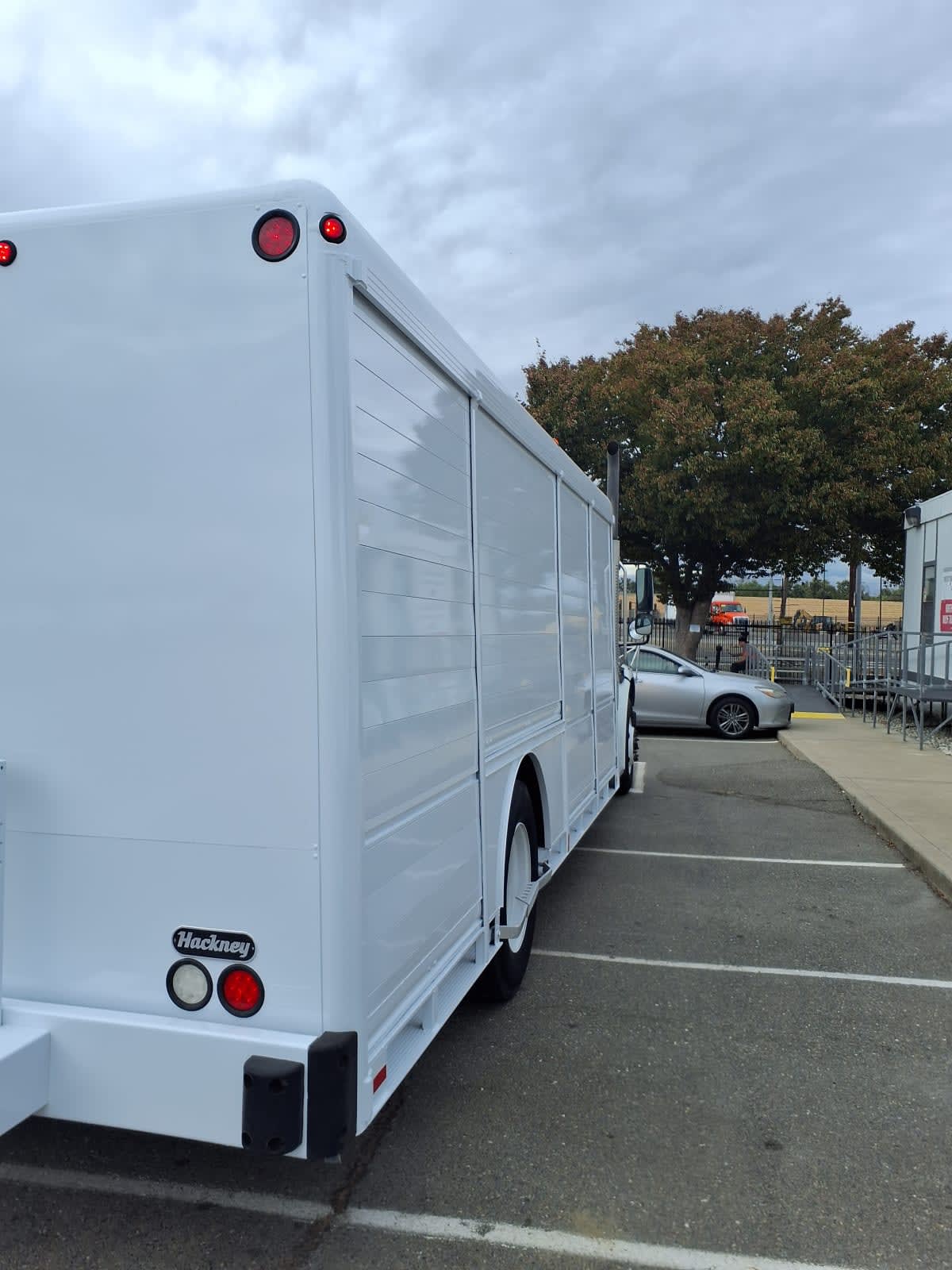 2020 Freightliner/Mercedes M2 106 244104