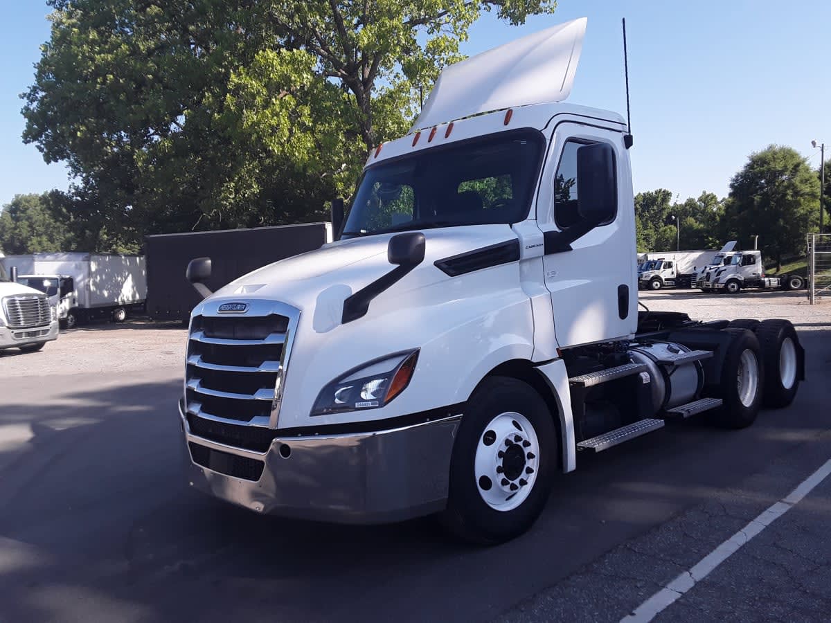 2020 FREIGHTLINER/MERCEDES NEW CASCADIA PX12664 244401