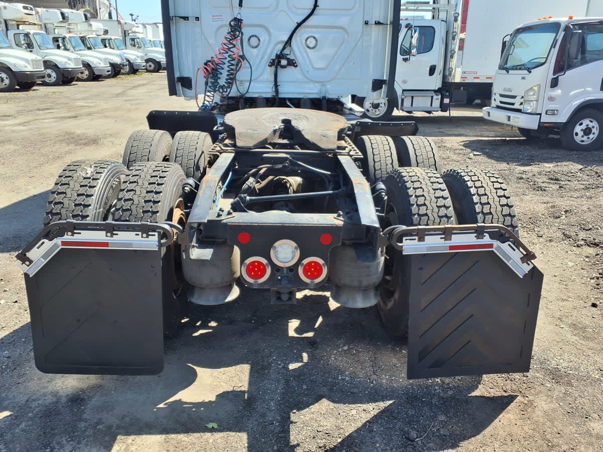 2020 Freightliner/Mercedes NEW CASCADIA PX12664 244435