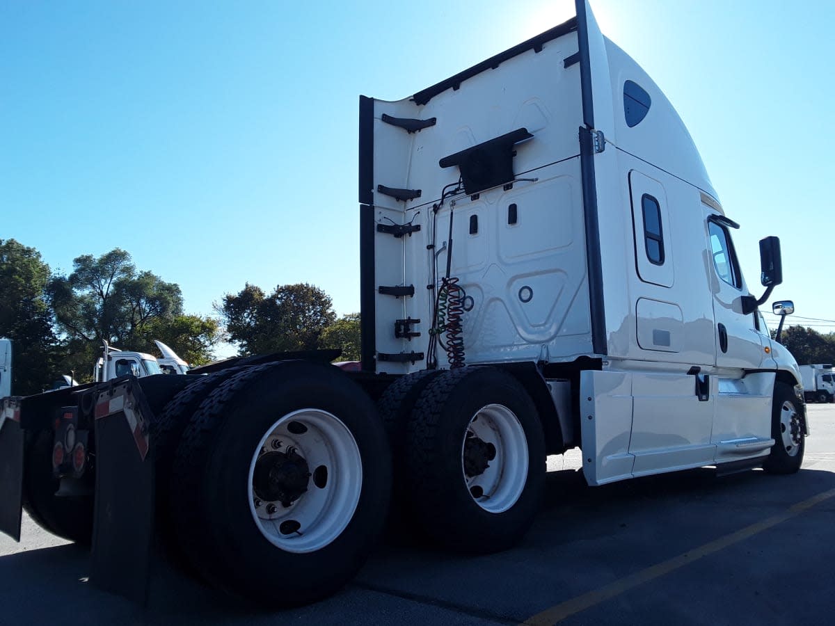 2020 Freightliner/Mercedes CASCADIA 125 244442