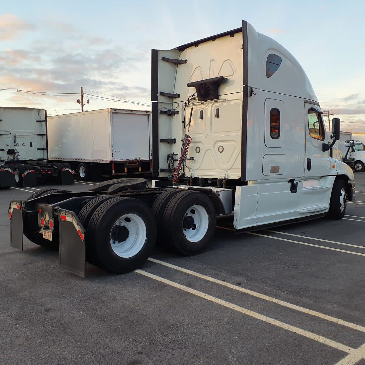 2020 Freightliner - image 4