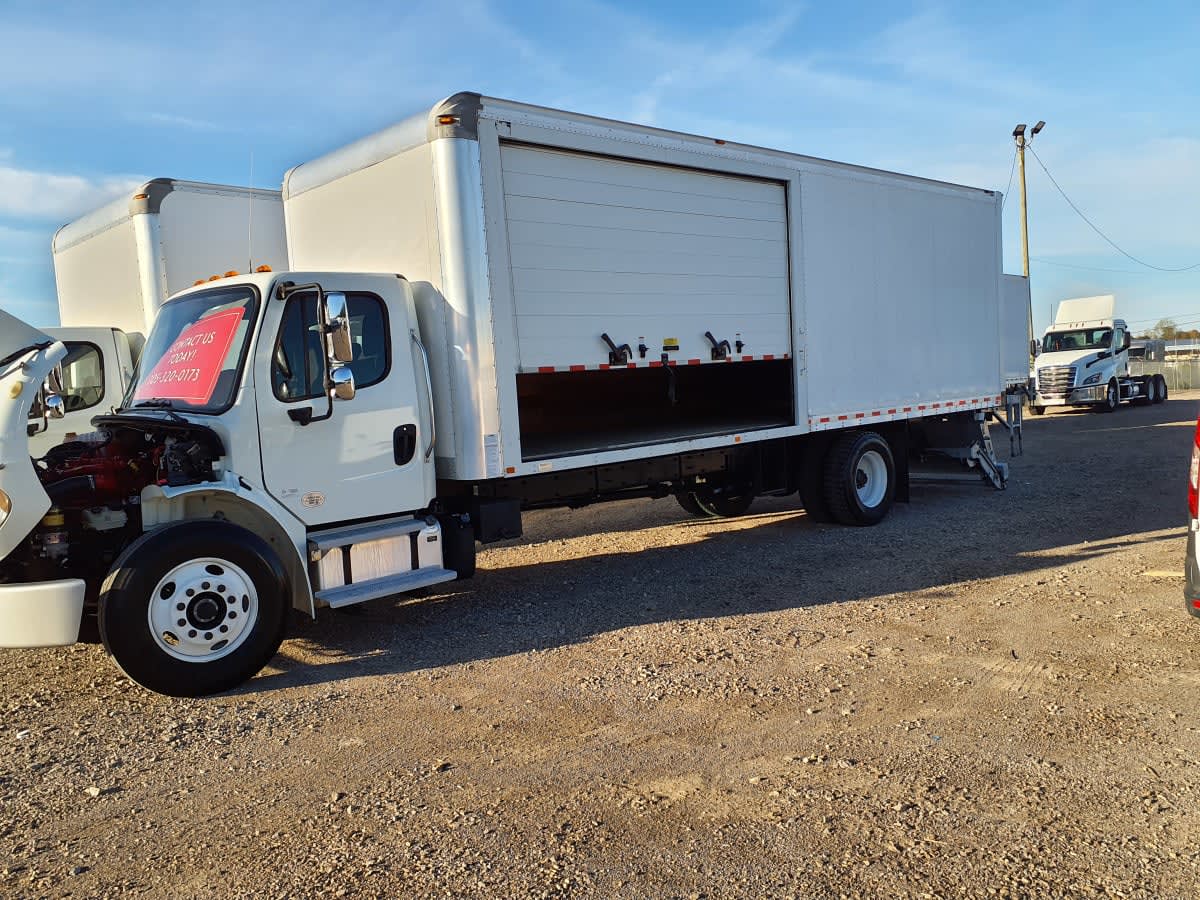 2020 Freightliner/Mercedes M2 106 244480