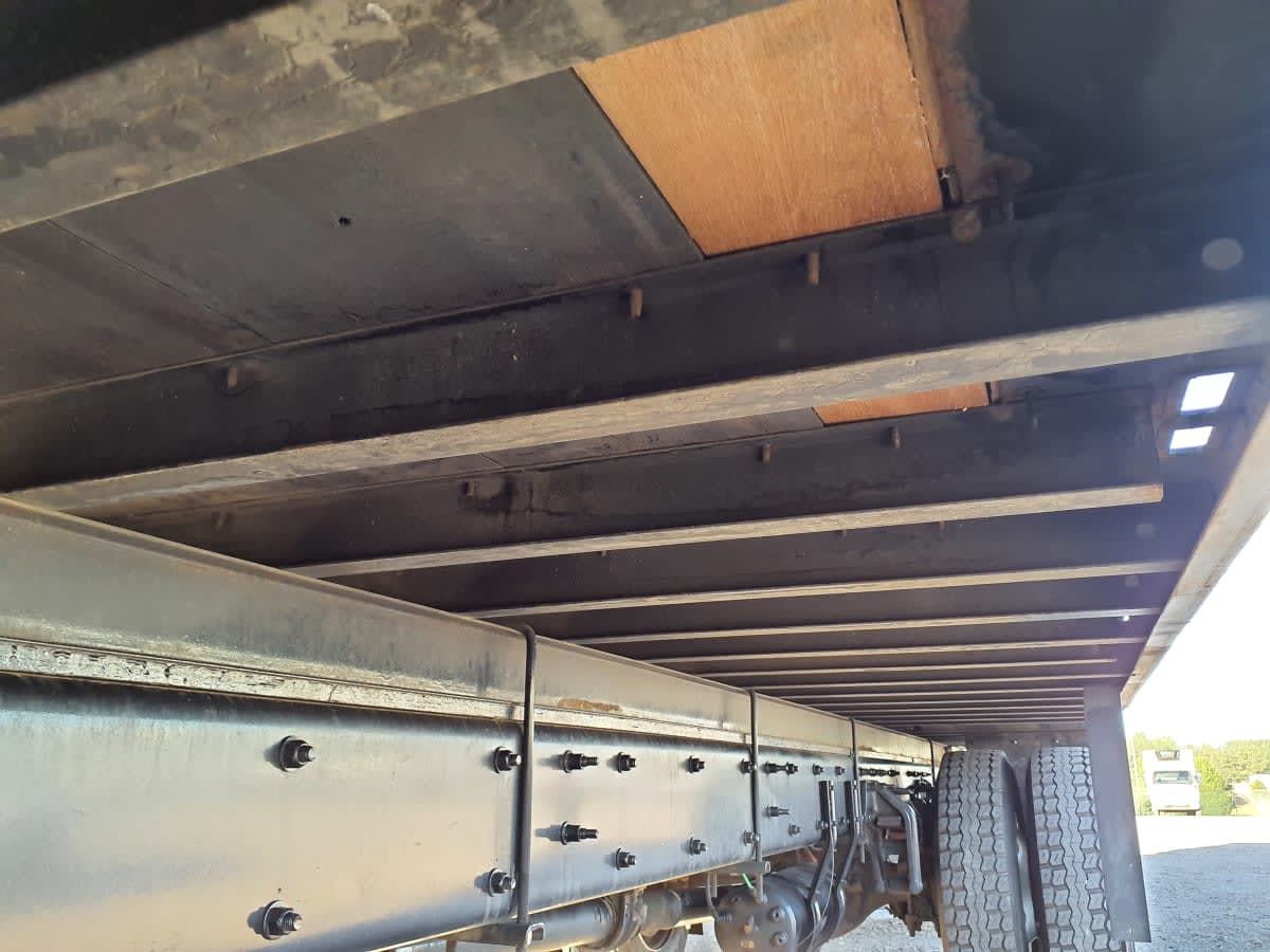 2020 Freightliner/Mercedes M2 106 244480