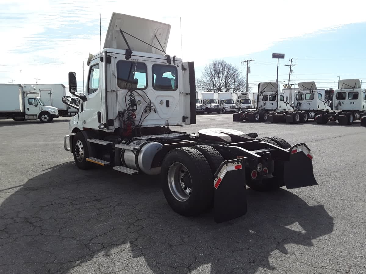 2020 Freightliner/Mercedes NEW CASCADIA 116 244903