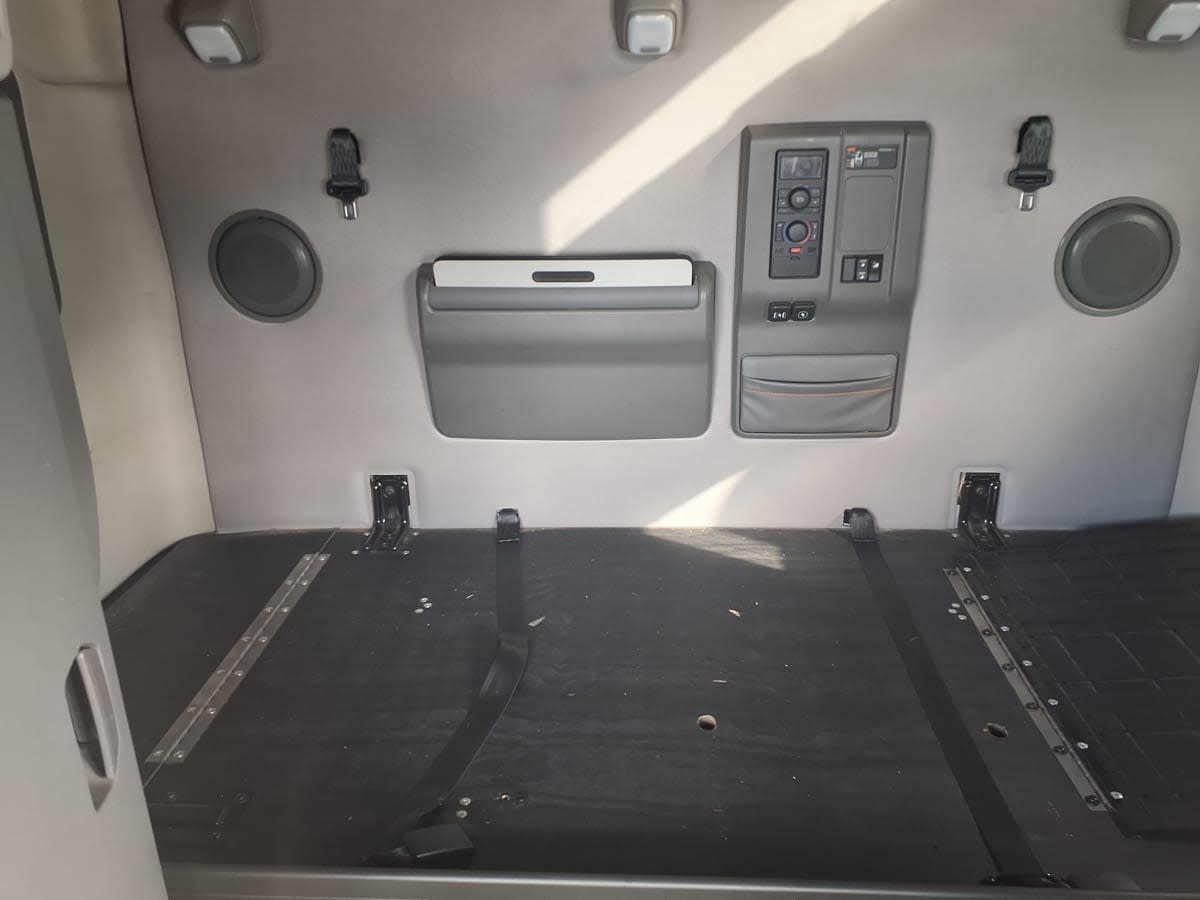 2020 Volvo - image 8