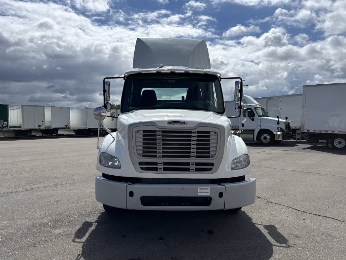2020 Freightliner M2 112 in Taylor, MI — photo 2